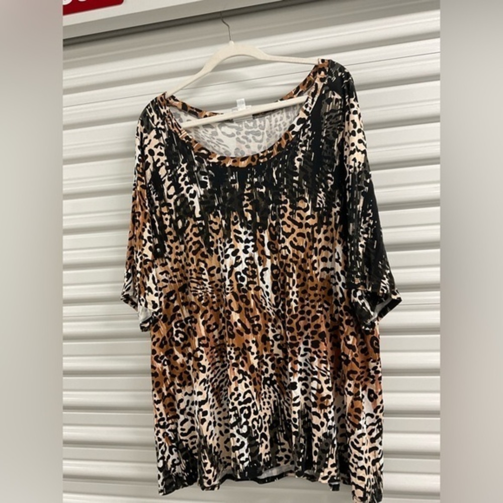 Oversized Leopard Print Women's Top Size XL